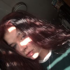 Meet your Posher, Julia